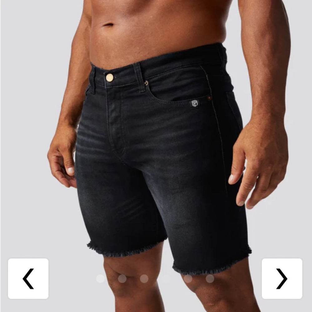 Like new Born Primitive Black denim Jorts. Mens size medium.